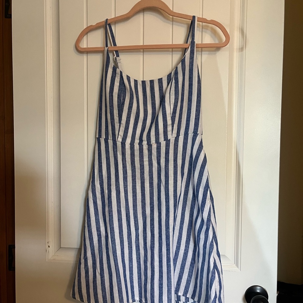 NWOT Old Navy Navy and White and Blue Striped Dress